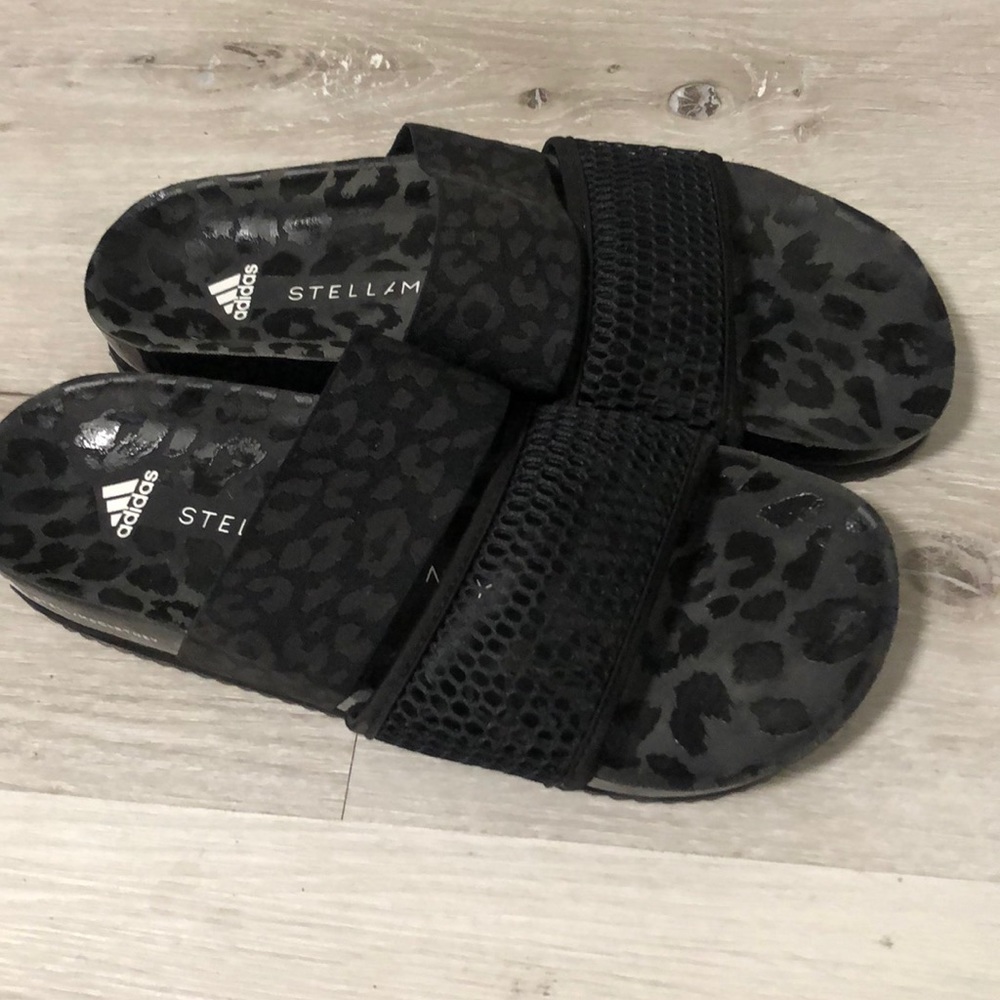 Stella McCartney Adidas black slides 9